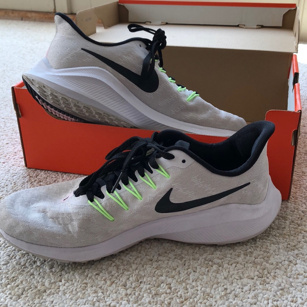 Women’s Nike Air Zoom Vomero 14